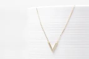 10K Chevron Necklace