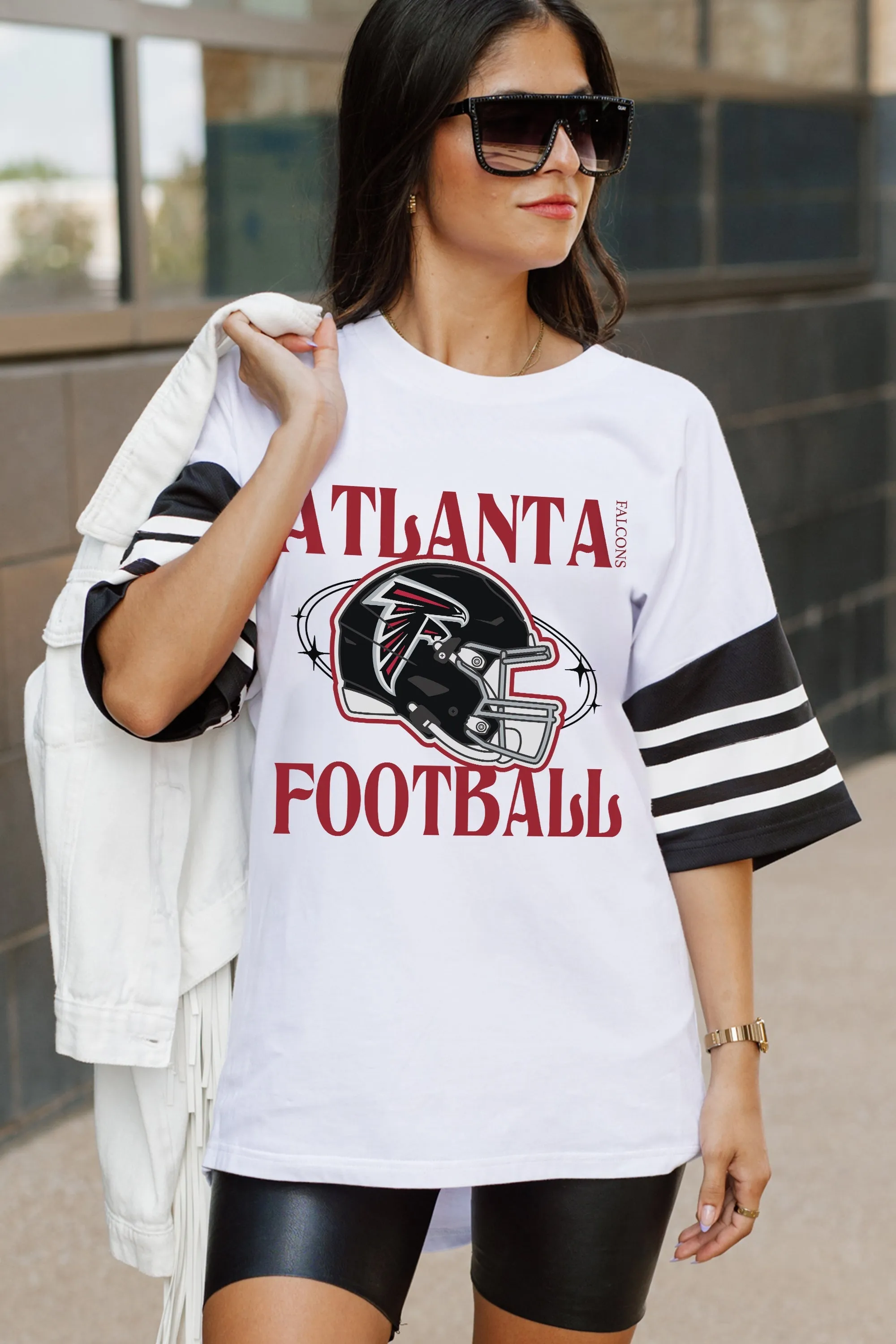 ATLANTA FALCONS STARTING LINEUP VINTAGE LOOK SHORT SLEEVE SPORTS STRIPE RAGLAN TEE