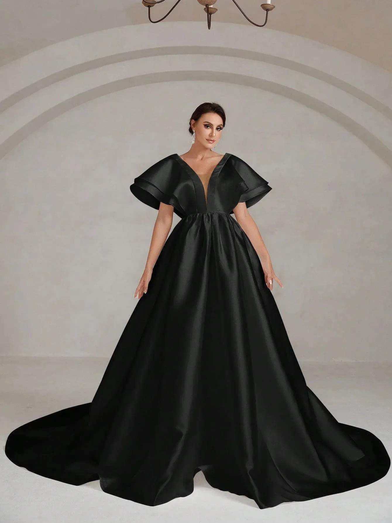 Backless Ruffle Layered Sleeve Wedding Dress