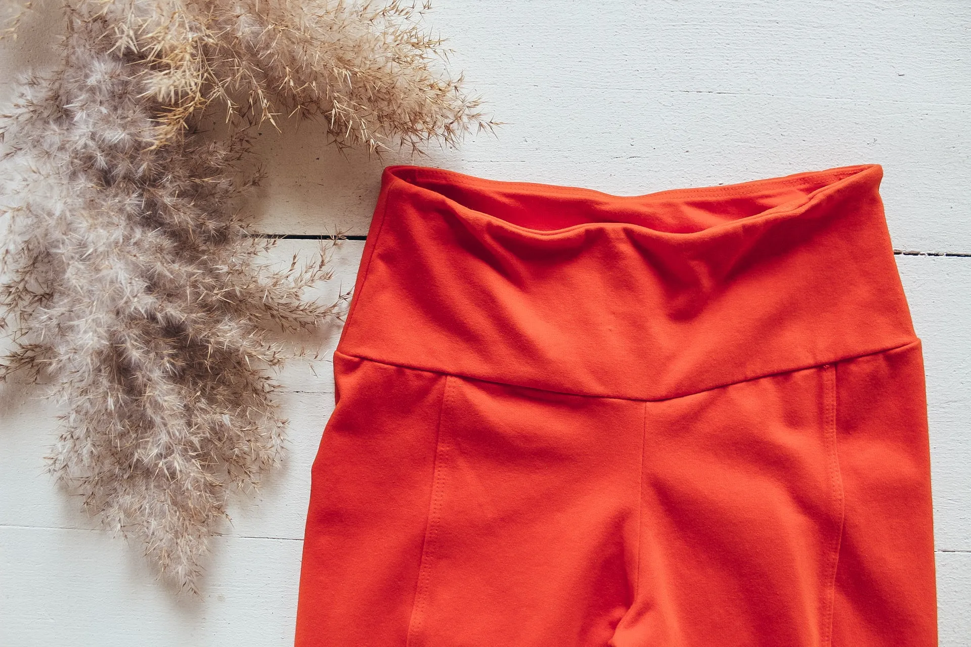 Groceries Apparel Seam Leggings