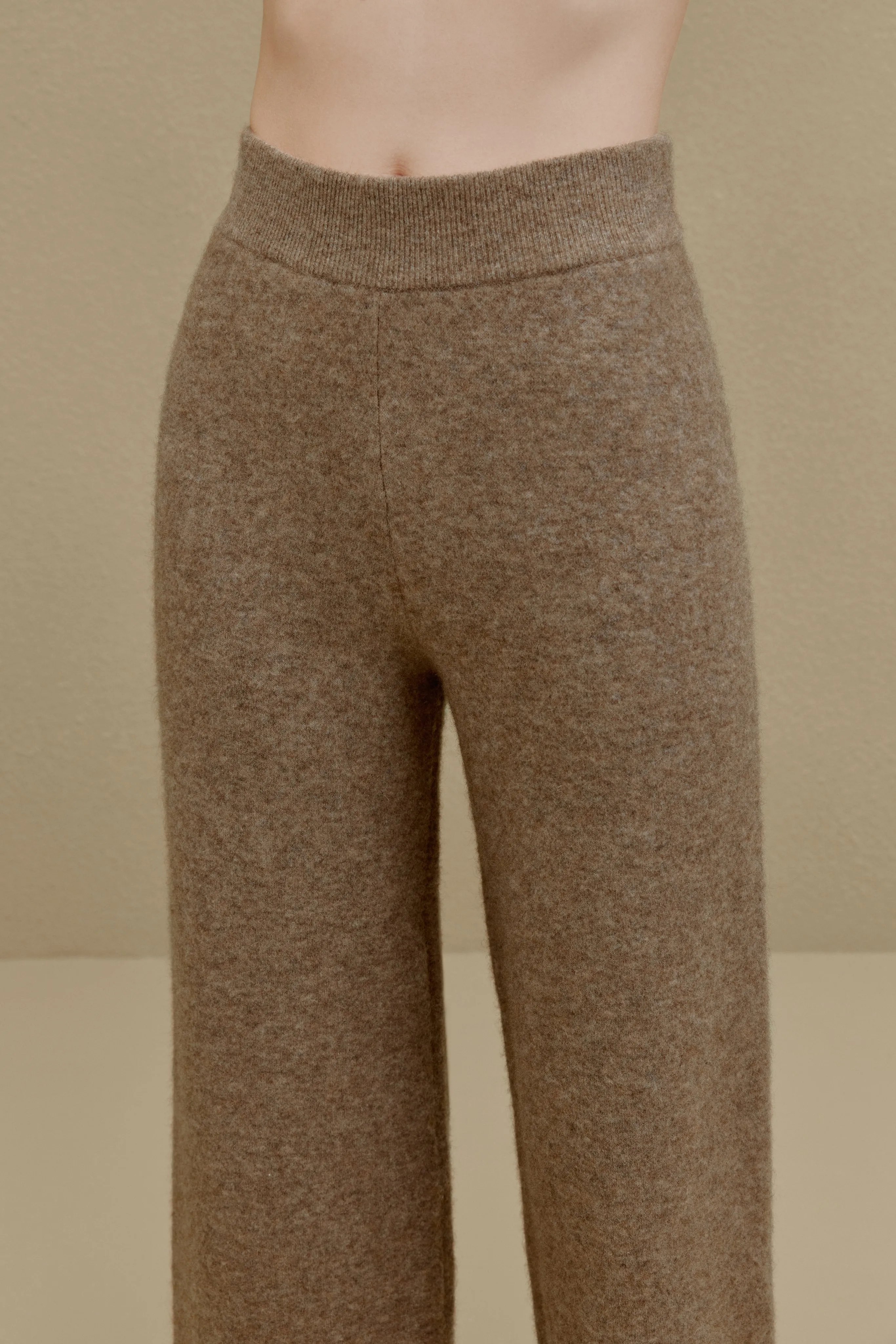 Knitted Capri Pants