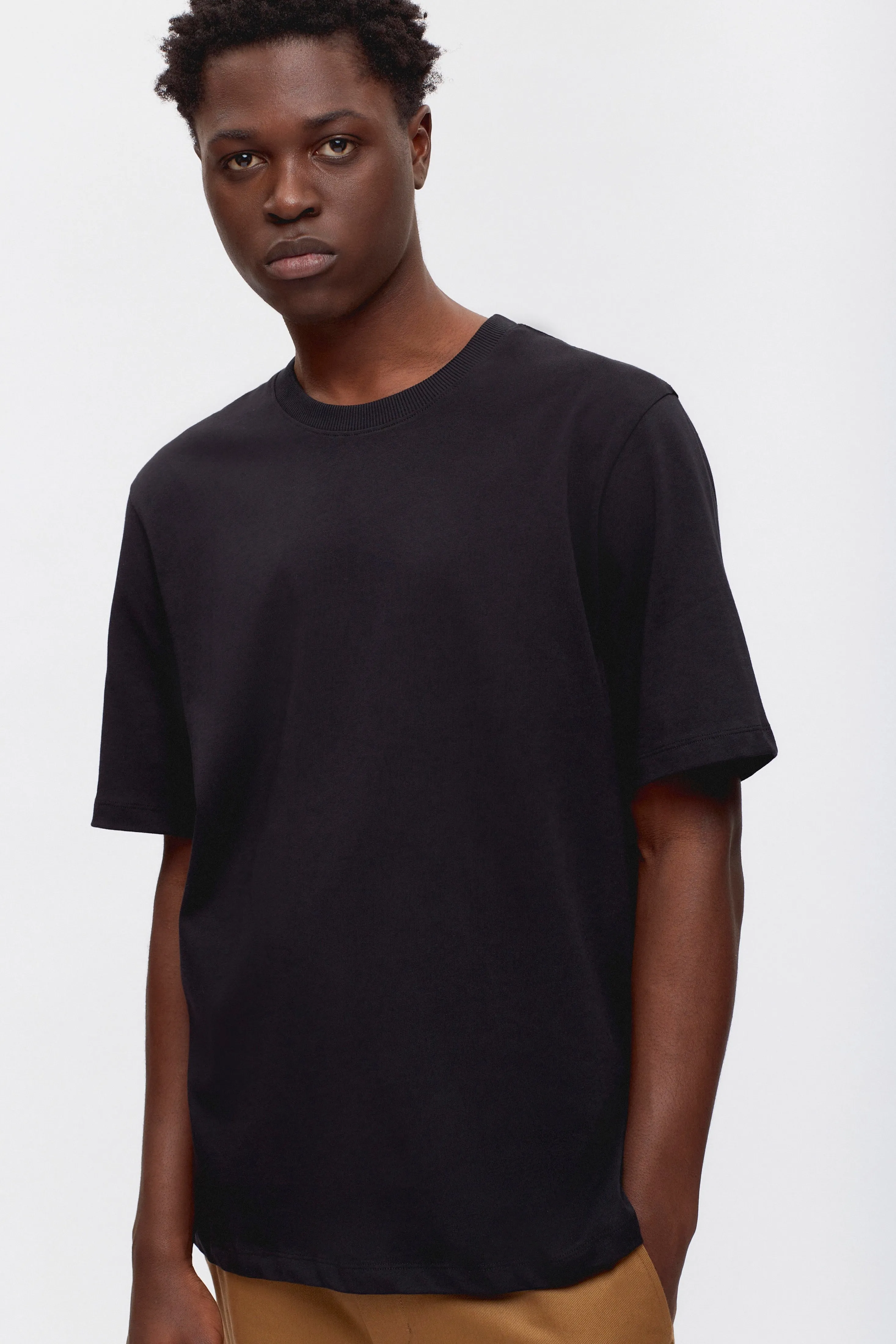 Men's Midweight T-shirt in Black
