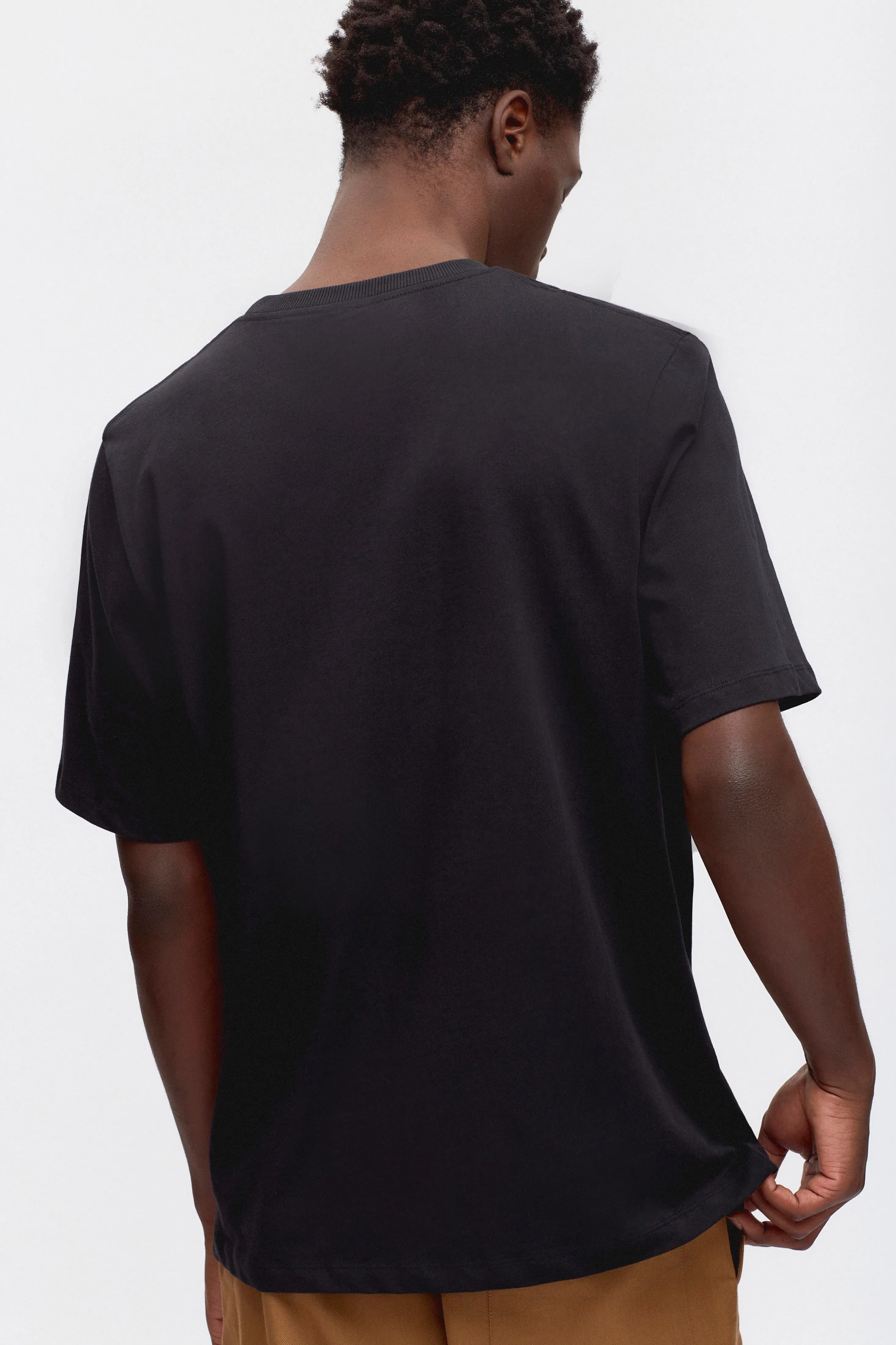 Men's Midweight T-shirt in Black
