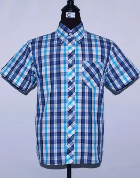 Men's Short Sleeve Blue And Sky Blue Plaid Shirt Size M