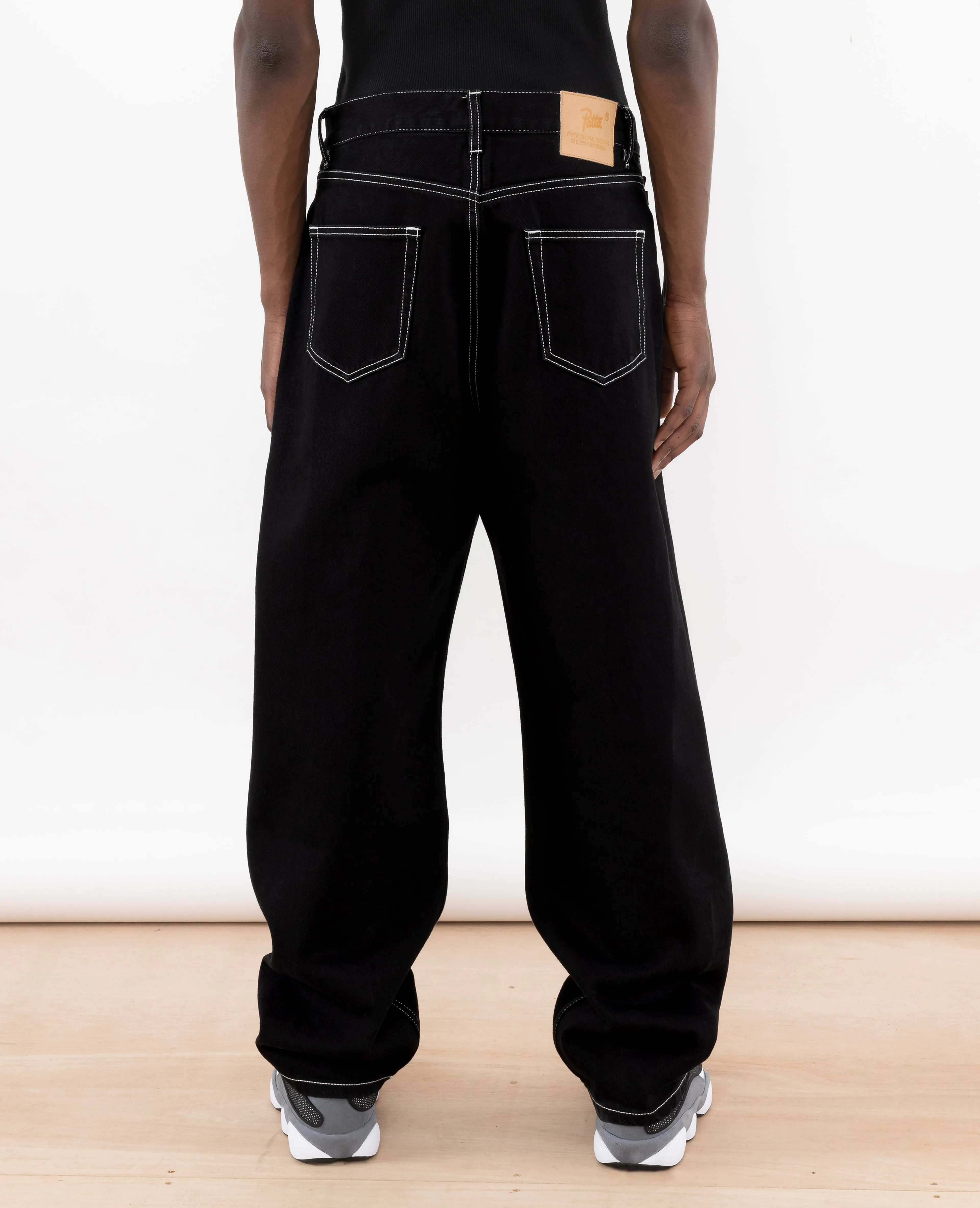 Patta Contrast Stitch Loose Denim Pants (Black)