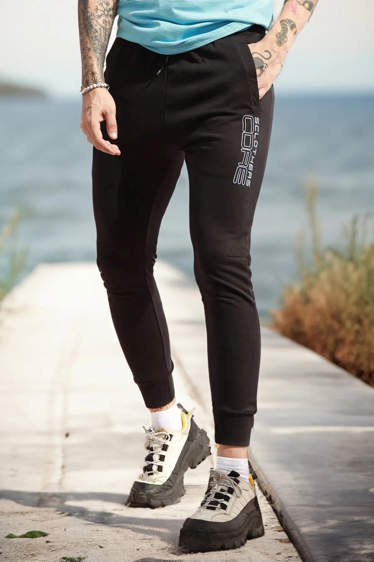 Rave Basic Black Jog Pants - P22 - MTR032R