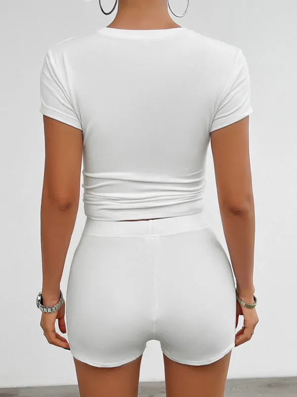 Sporty Women's Solid Shorts & T-Shirt Sport Outfit